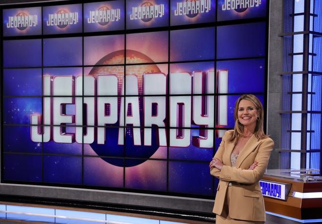 Savannah Guthrie is the next guest-host of the beloved quiz show "Jeopardy!"